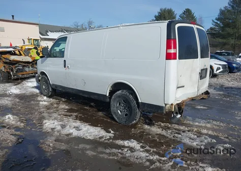 2007 Chevrolet Express Work Van z USA, uszkodzony, nr VIN 1GCFG15X871159578